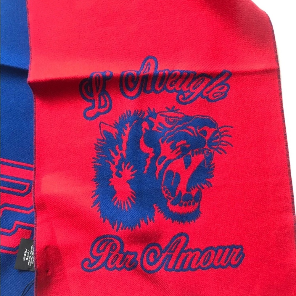 Gucci Blue and Red Graphic Scarf - Picture 10 of 12
